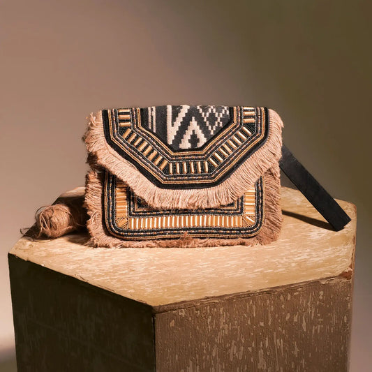 BOHO POUCH