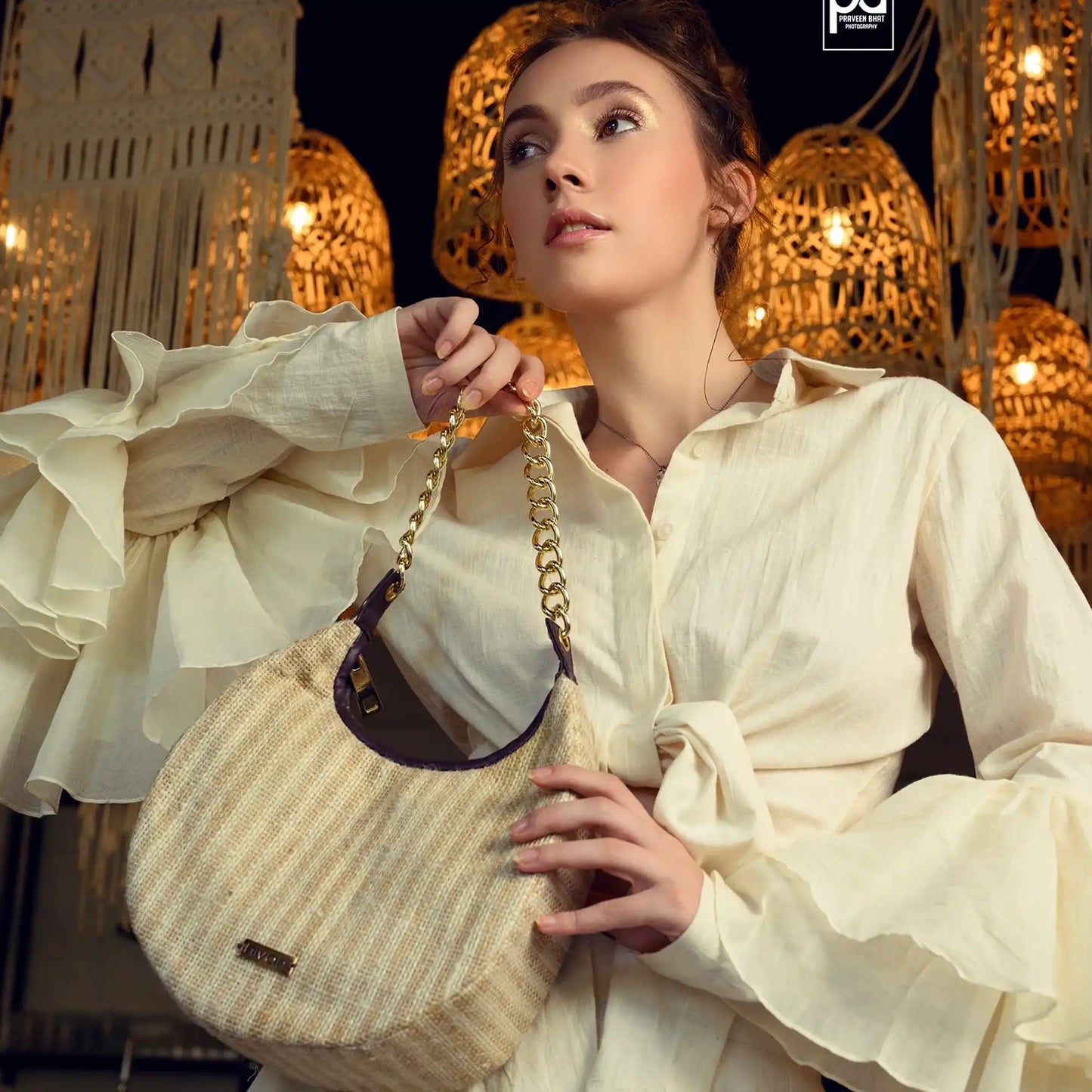 CRESCENT SHOULDER BAG